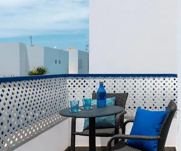 Luxury 3-bedroom With Heated Private Pool - In Marina Rubicon, Playa Blanca, Lanzarote Playa Blanca (Lanzarote)