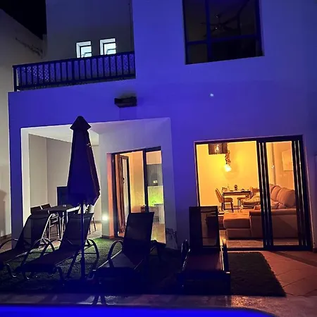 Luxury 3-bedroom With Heated Private Pool - In Marina Rubicon, Playa Blanca, Lanzarote Πλάγια Μπλάνκα