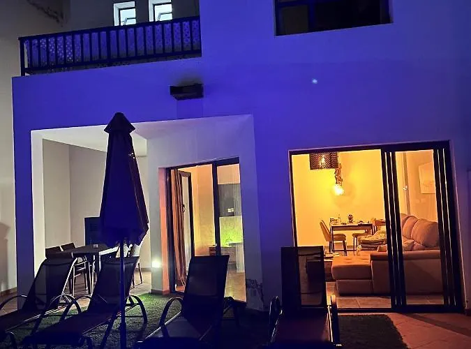 Luxury 3-bedroom With Heated Private Pool - In Marina Rubicon, Playa Blanca, Lanzarote Playa Blanca (Lanzarote)